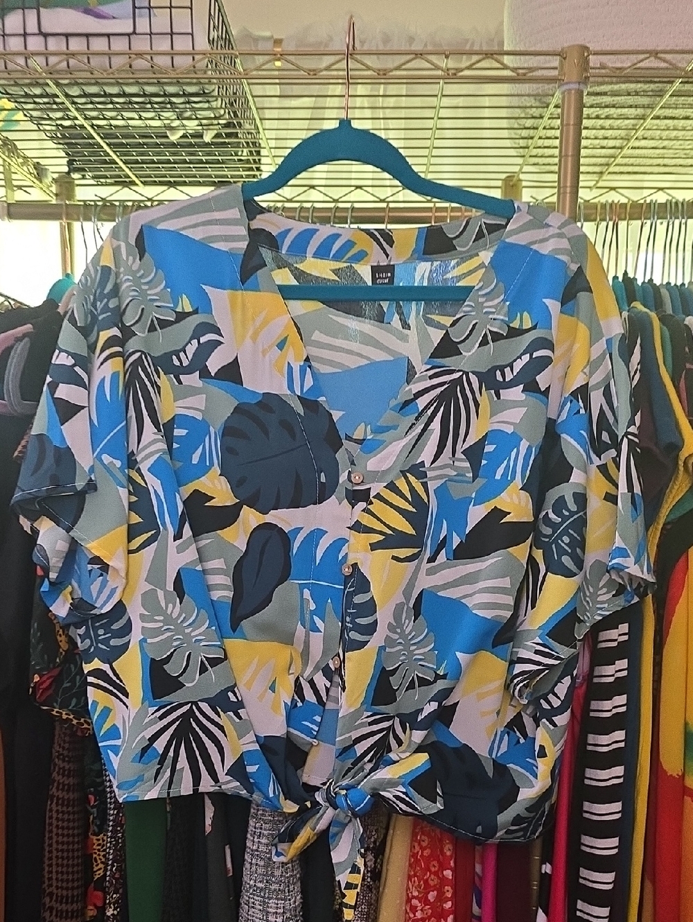 Shein Curve Tie Front Button Up Top Tropical Floral